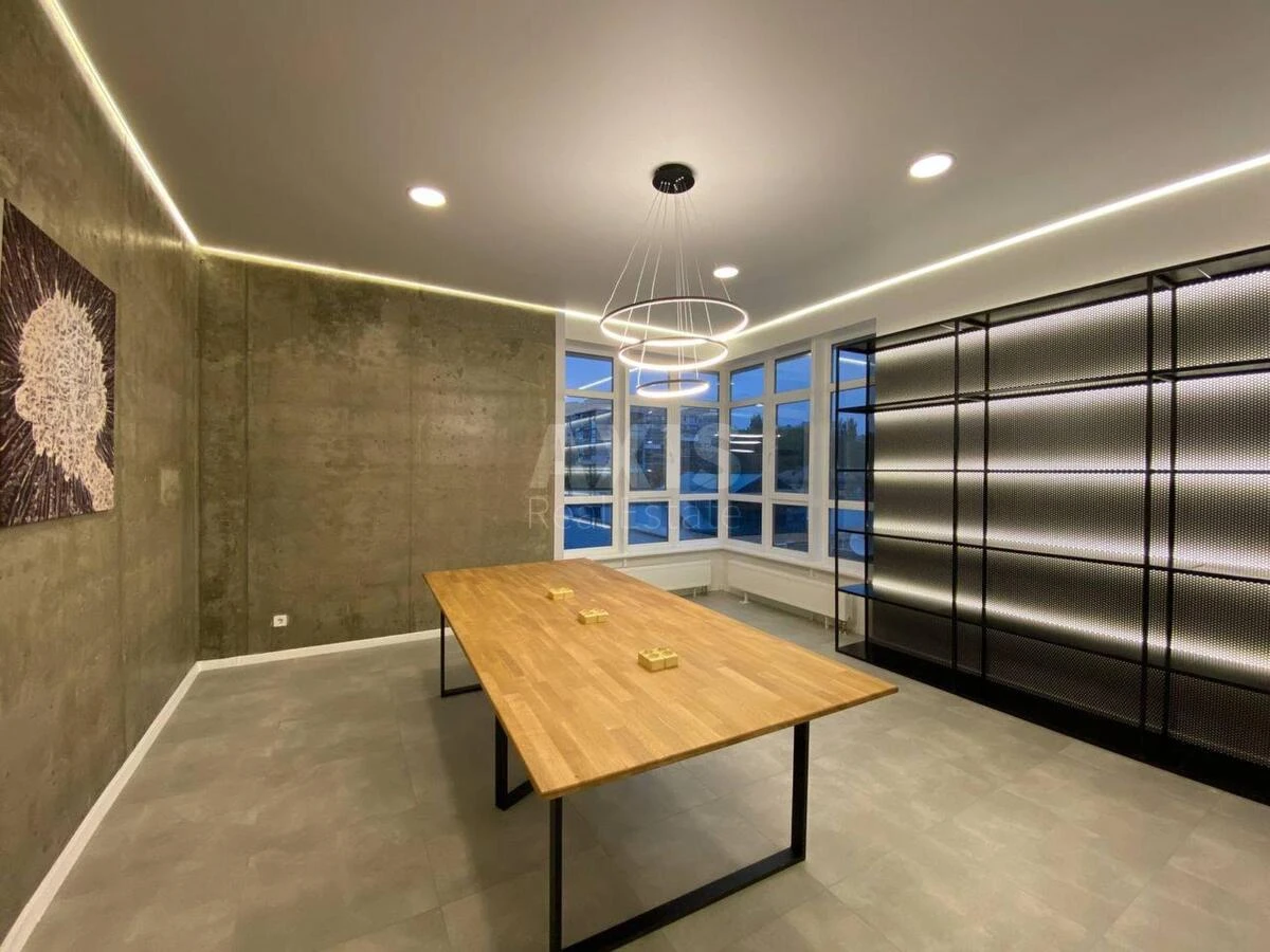 Office uzv. Klovs'kyj 7, 130m2673375