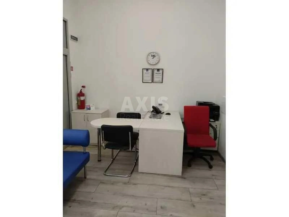 Trade object pr-t Palladina Akademika 18/30, 101m2720084
