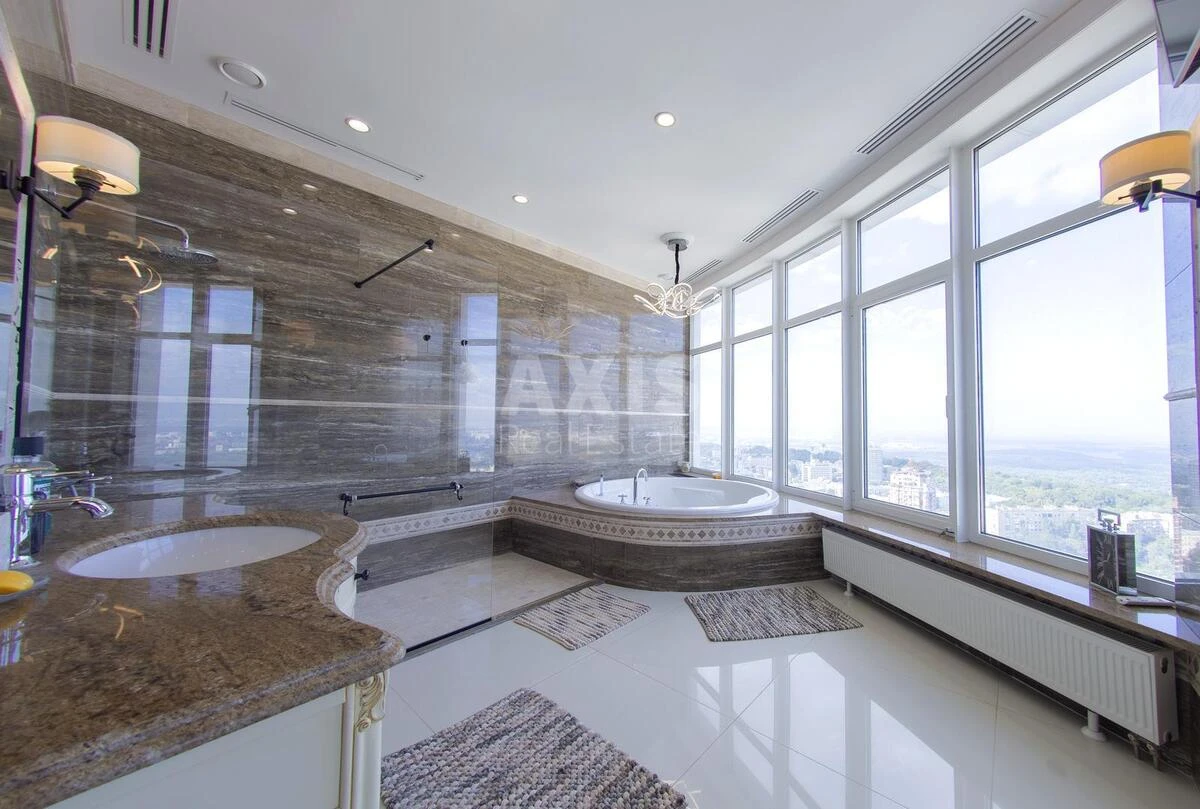 3k apartment uzv. Klovs'kyj 7658187