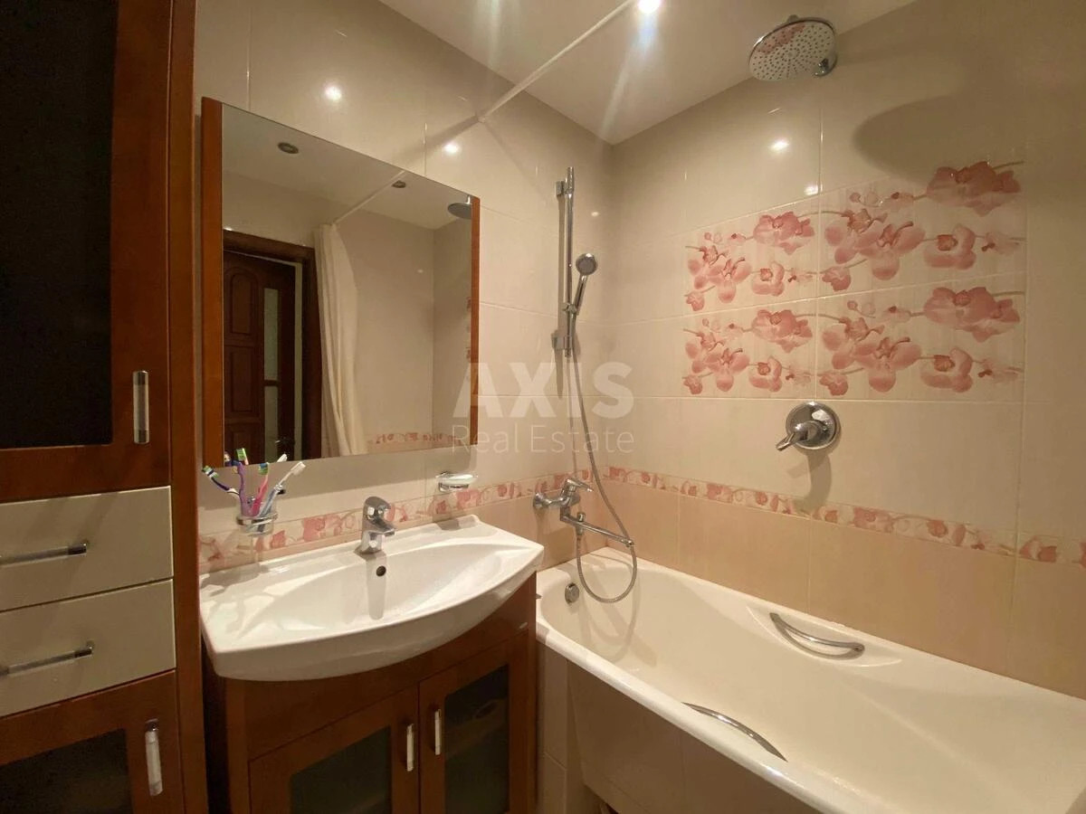 3к квартира бул. Дарницкий 8663199