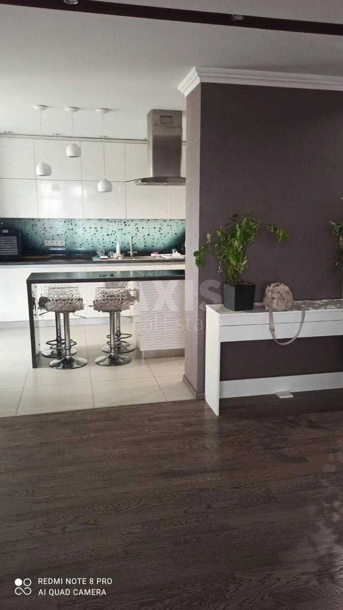 3k apartment vul. Lebedjeva-Kumacha 7В709601