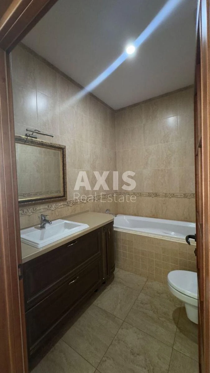 Office vul. Mazepy Ivana 16, 190m2603876