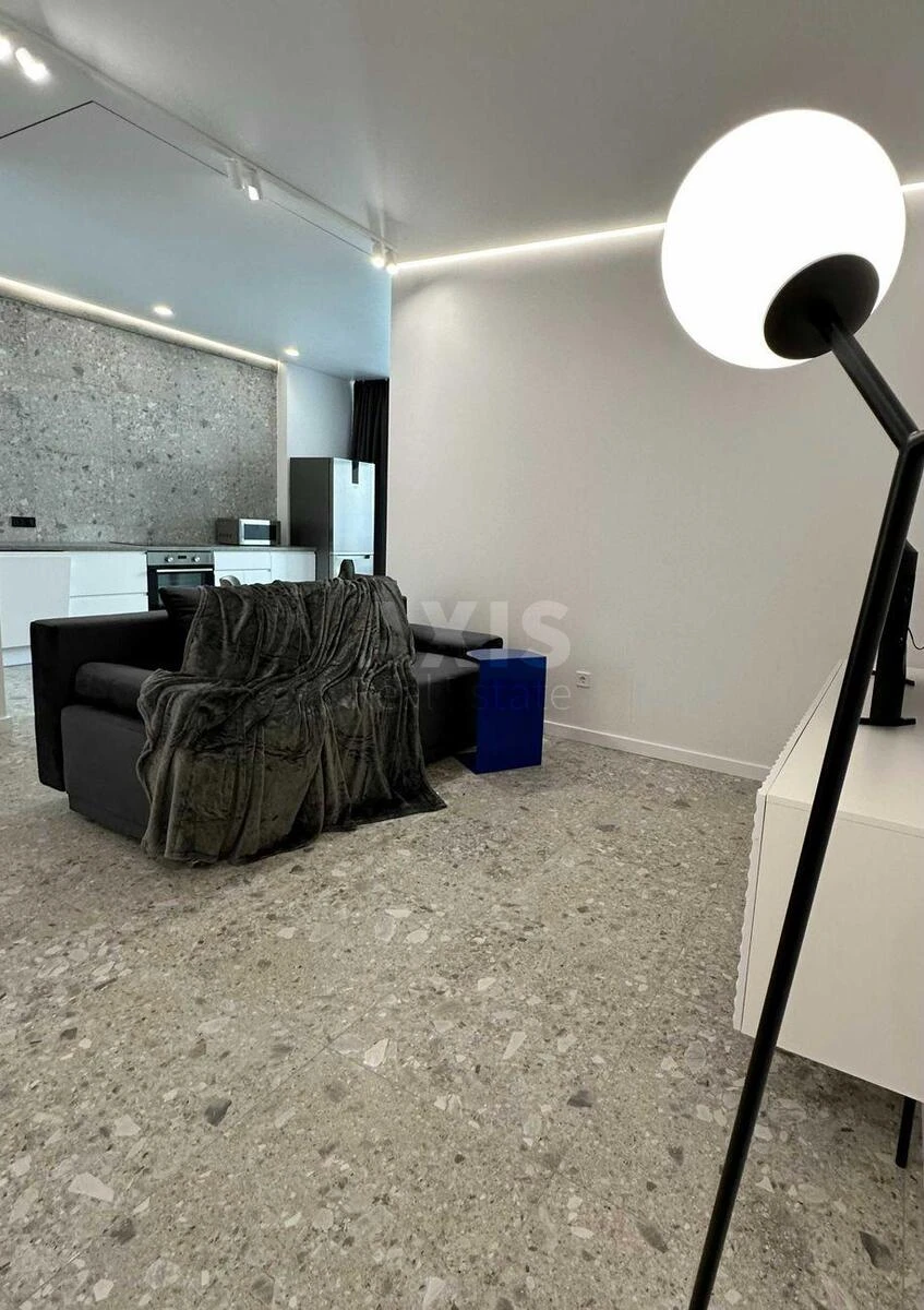1k apartment pr-t Berestejskij 11Б692833
