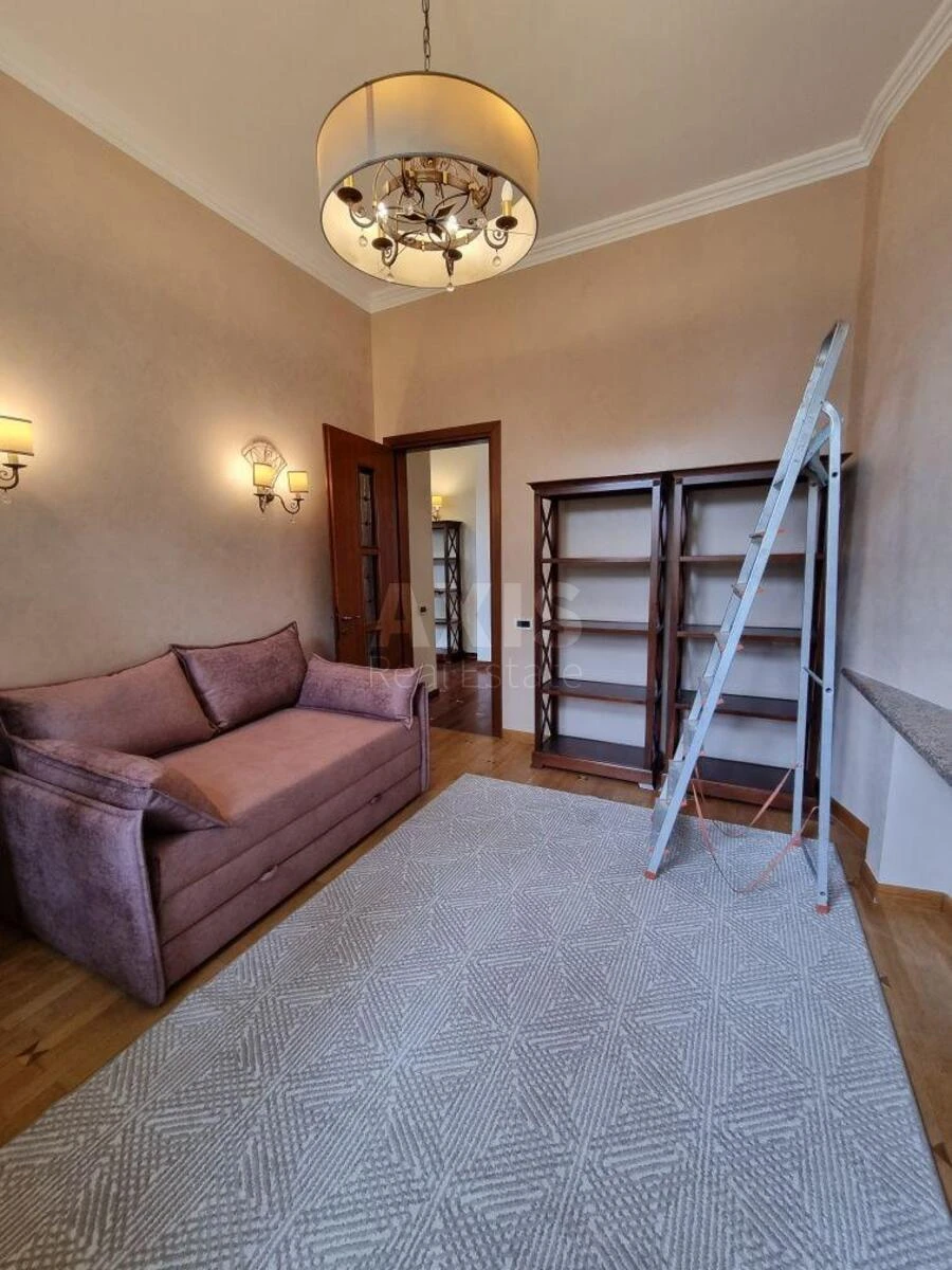 3k apartment uzviz Andrii'vs'kyj 2В611787