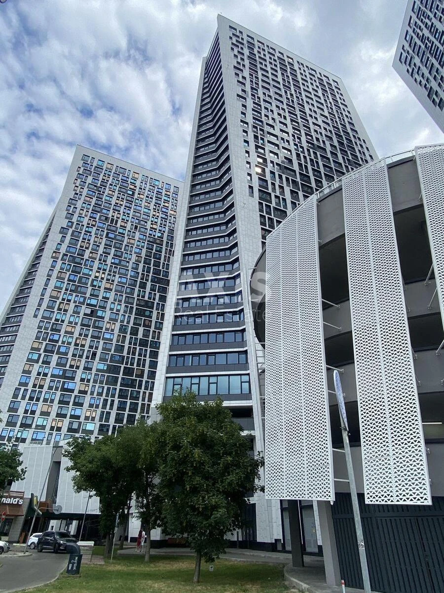 1k apartment pr-t Berestejskij 11B6546020