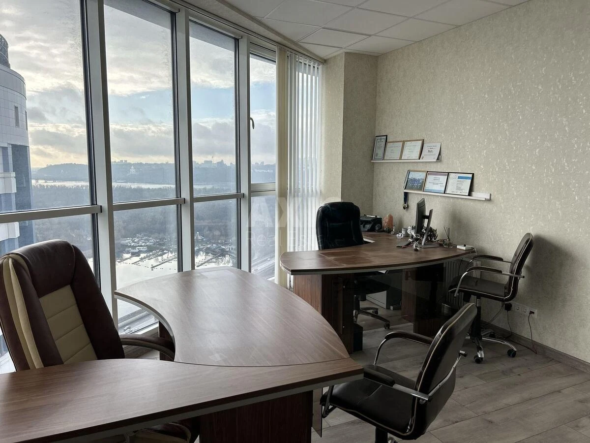 Office vul. Mykil's'ko-Slobids'ka 3Б, 175m2712162