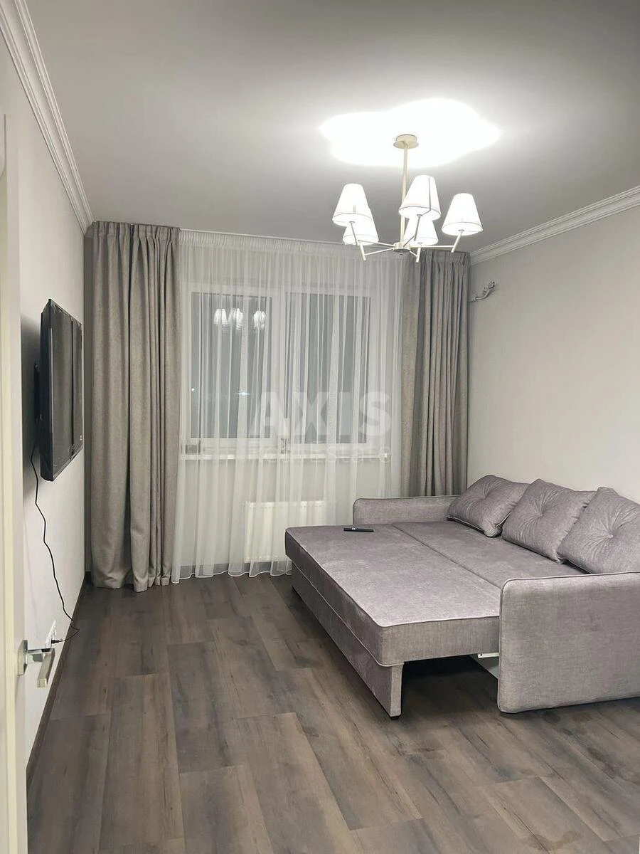 1k apartment vul. Grechka Marshala 10Б665675