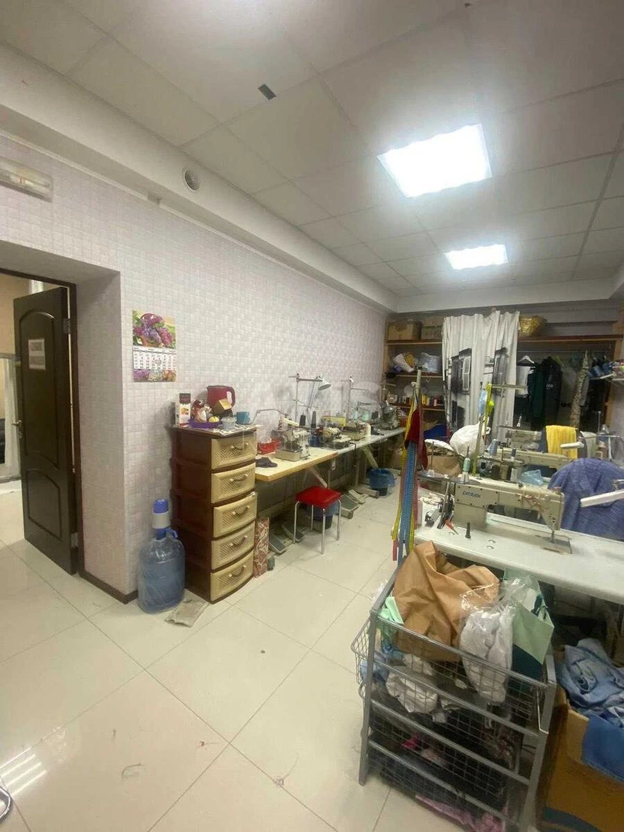 Объект торговли ул. Левко Лукьяненко 18, 110м26497913