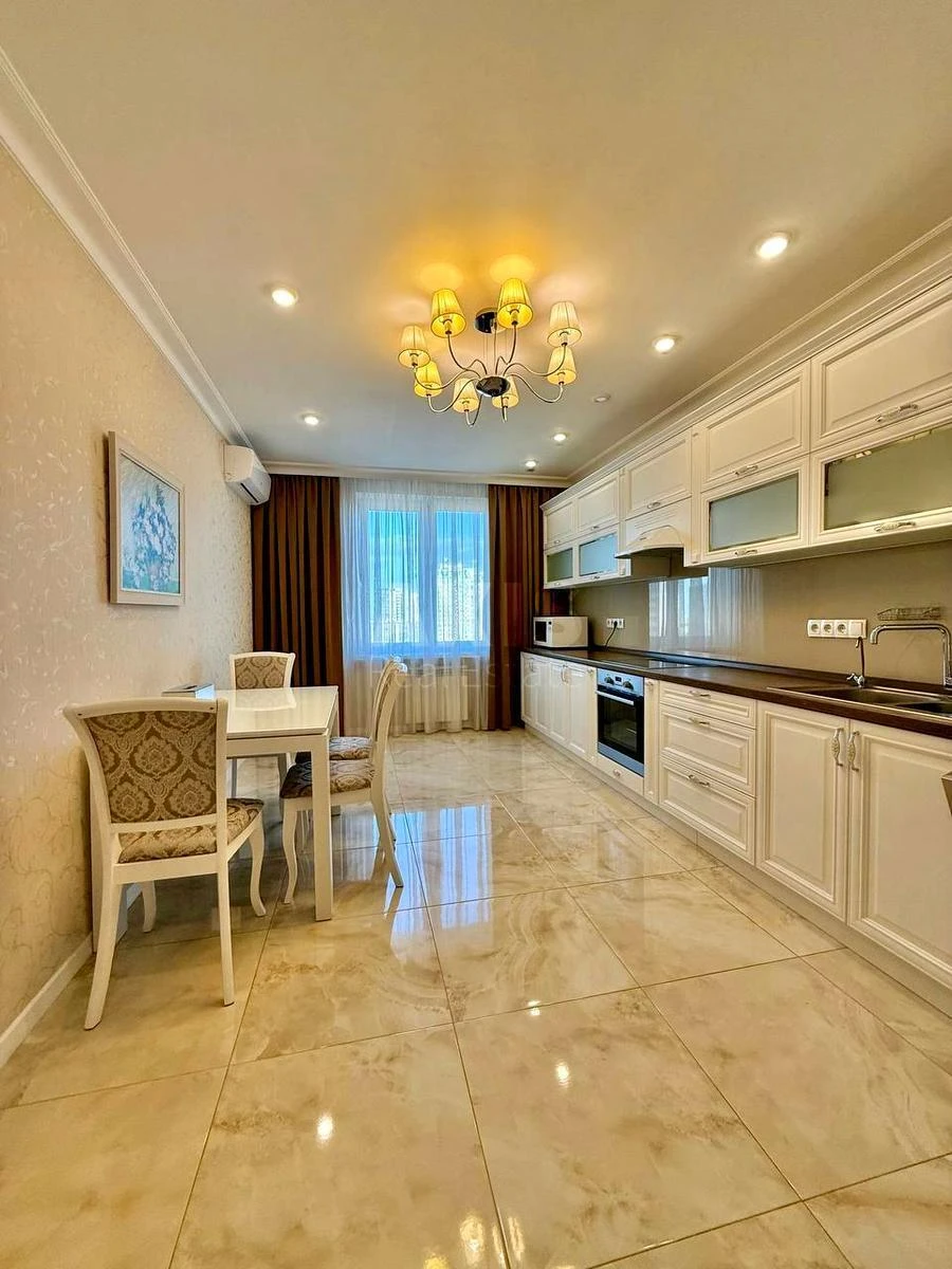 4k apartment vul. Dmytrivs'ka 7563870