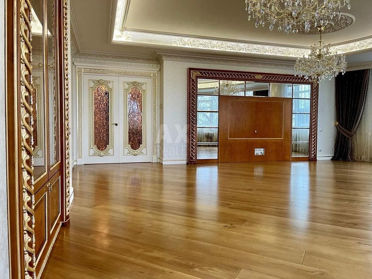 4k apartment vul. Mazepy Ivana 11Б