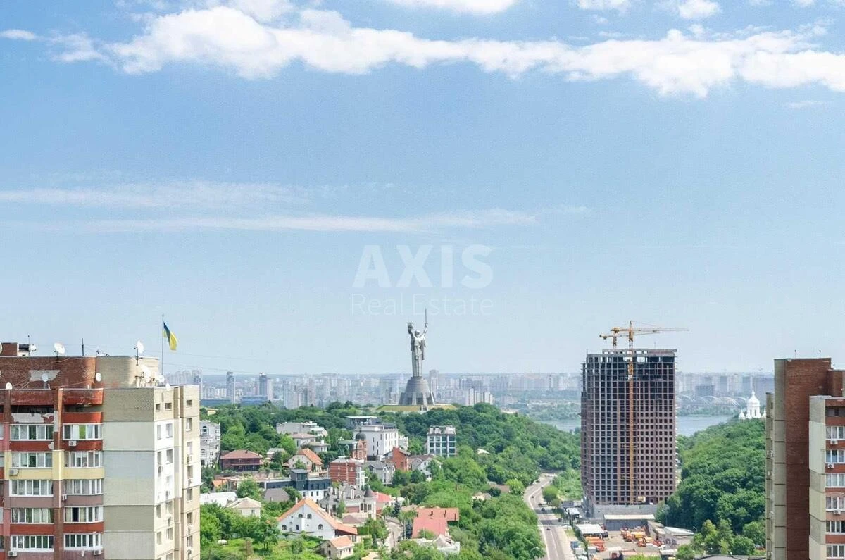 3к квартира ул. Старонаводницкая 6Б7069611