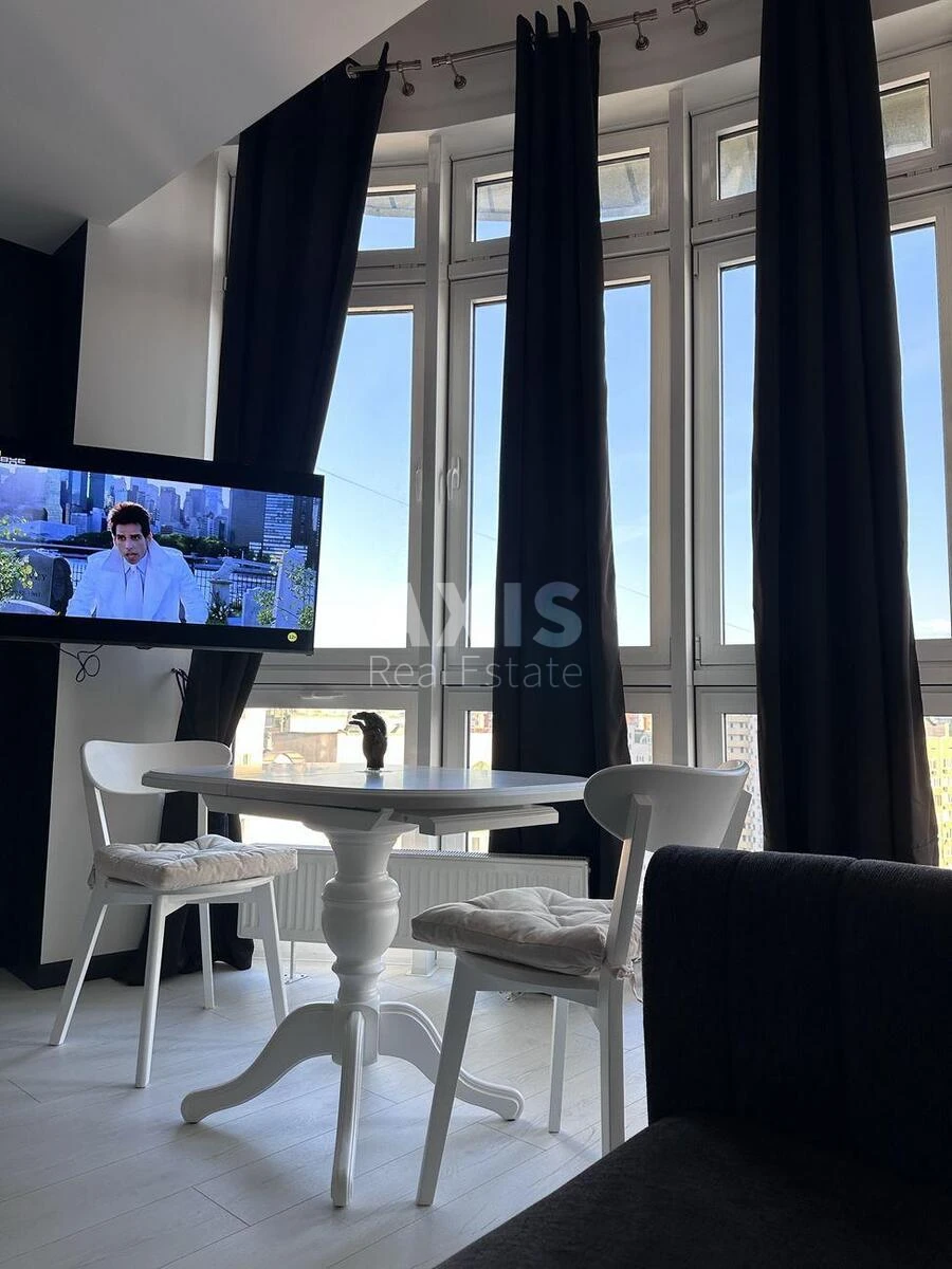 2k apartment nab. Dniprovs'ka 19A642921
