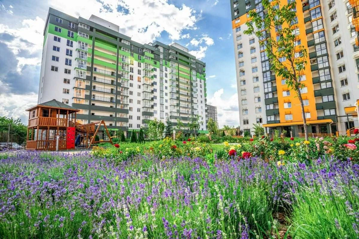 1k apartment vul. Grechka Marshala 10Б677777