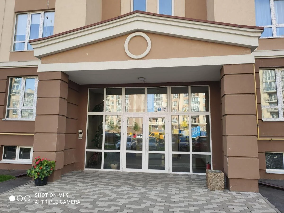 1k apartment vul. Metrologichna 25А7083810