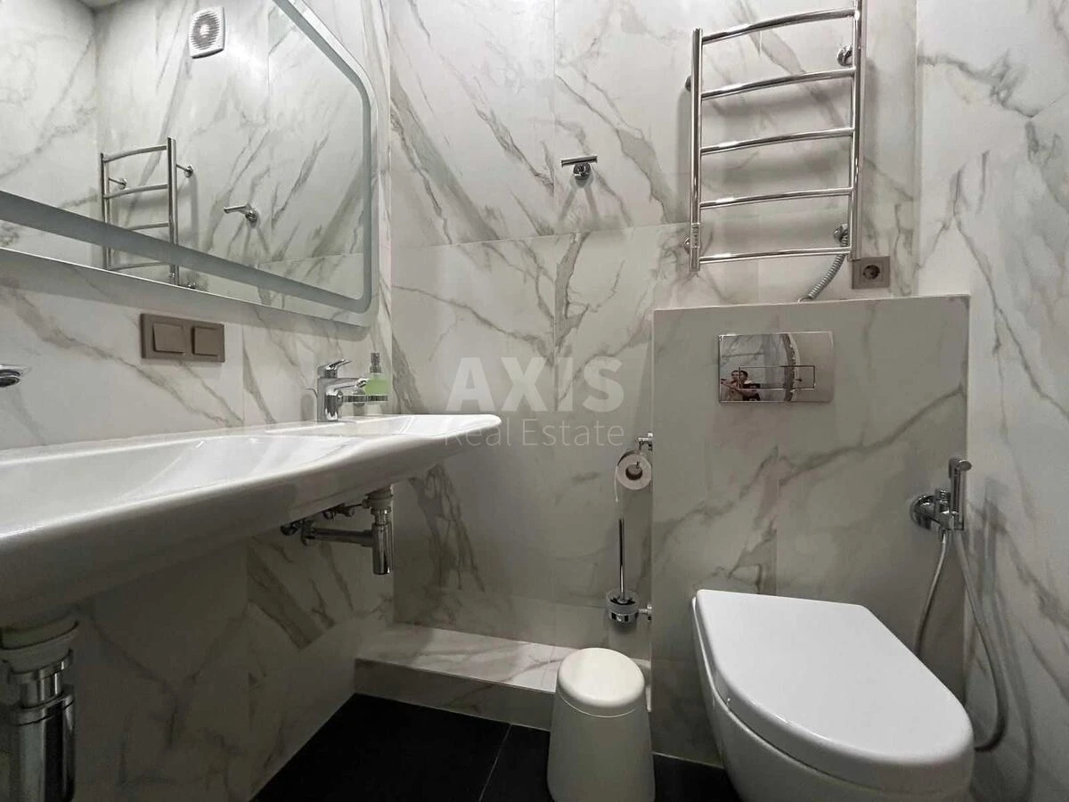 4k apartment vul. Antonovycha 74710776