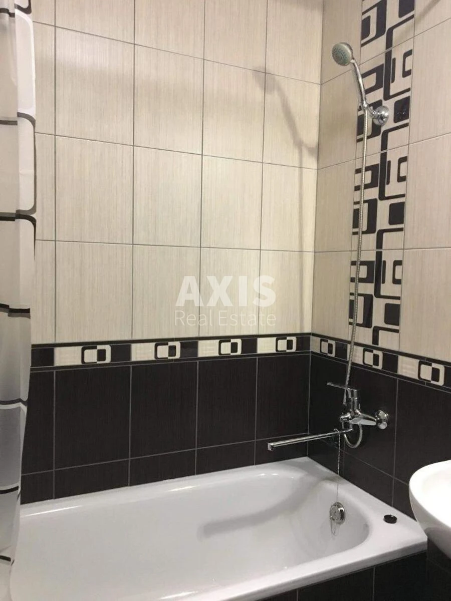 1k apartment vul. Bratstva tarasivtsiv 5B696586