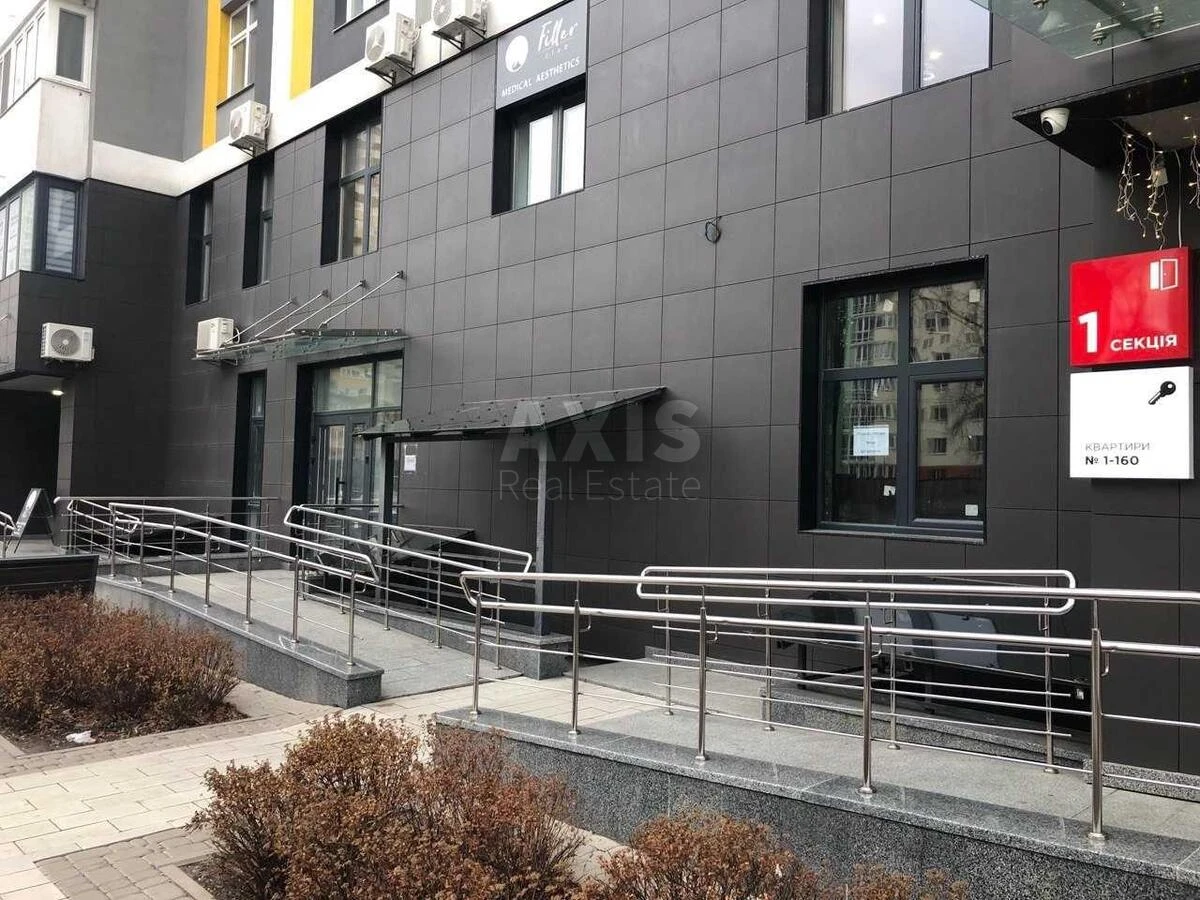 Service object vul. Mykil's'ko-Slobids'ka 10, 165m2667935