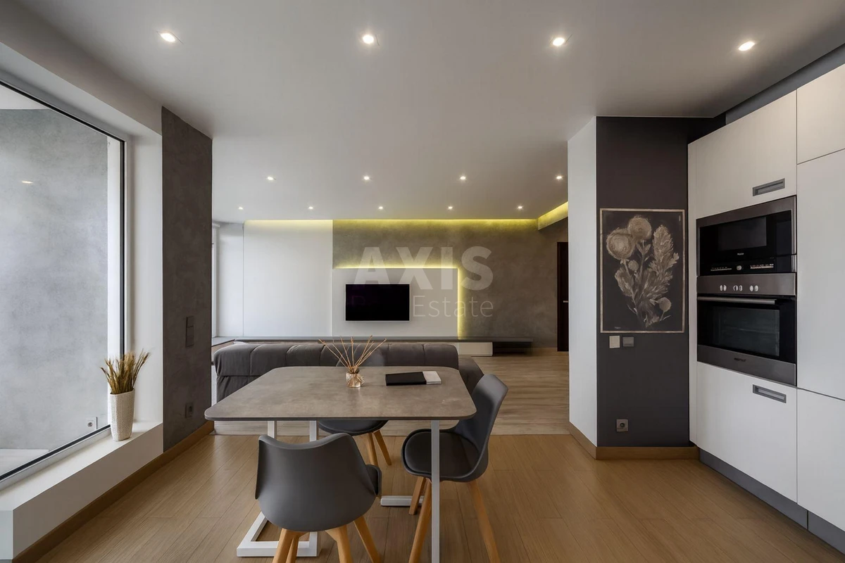 2k apartment vul. Myhajla Maksymovycha three-G313671