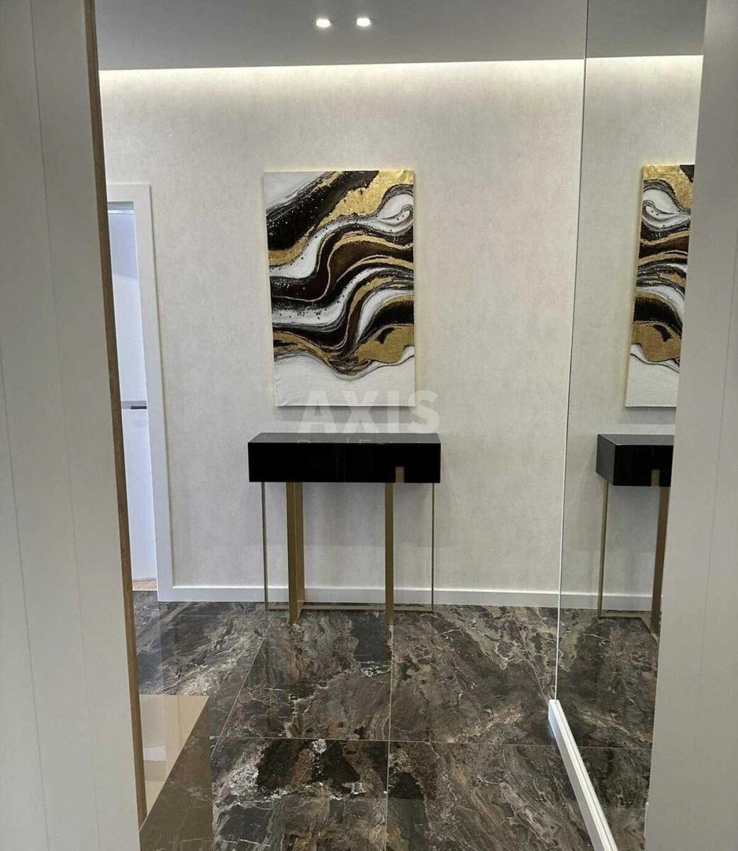 4k apartment nab. Dniprovs'ka 186286912