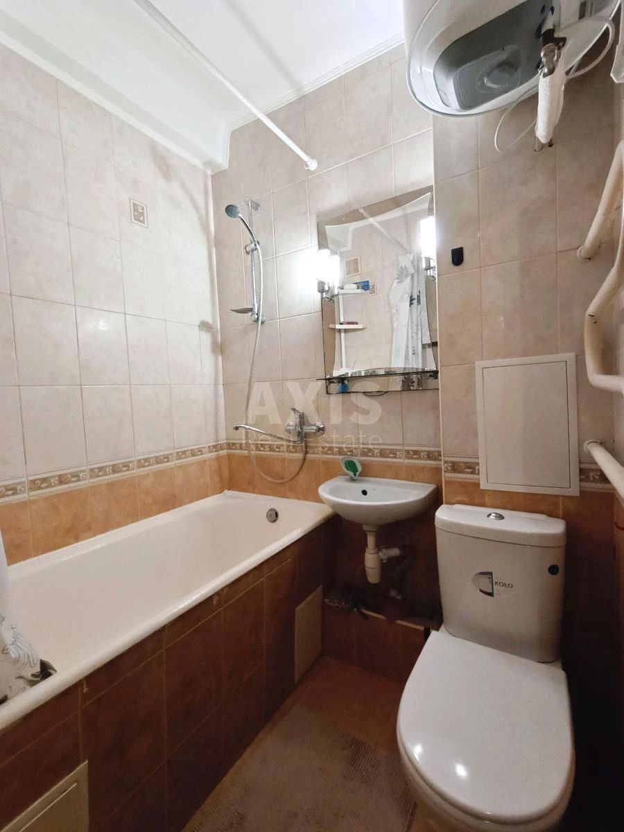 1k apartment bul. Mykoly Mikhnovskoho 3А652826
