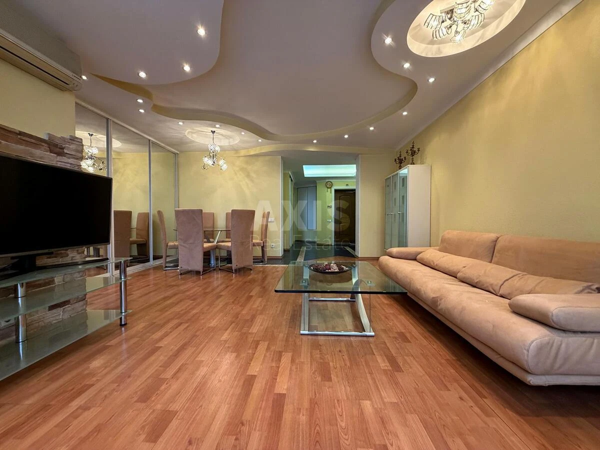 4k apartment vul. Zhmachenka Generala 2669054