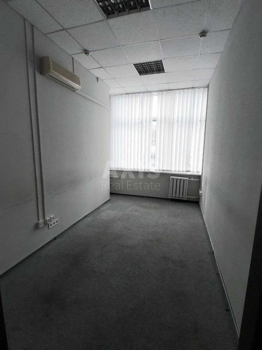 Office vul. Henerala Almazova 5, 155m2672061