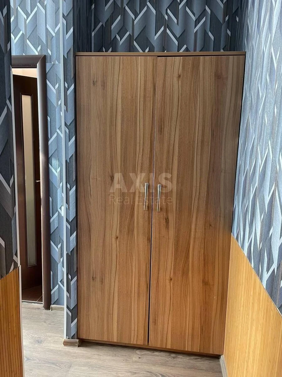 4k apartment vul. Zhyljans'ka 118709446