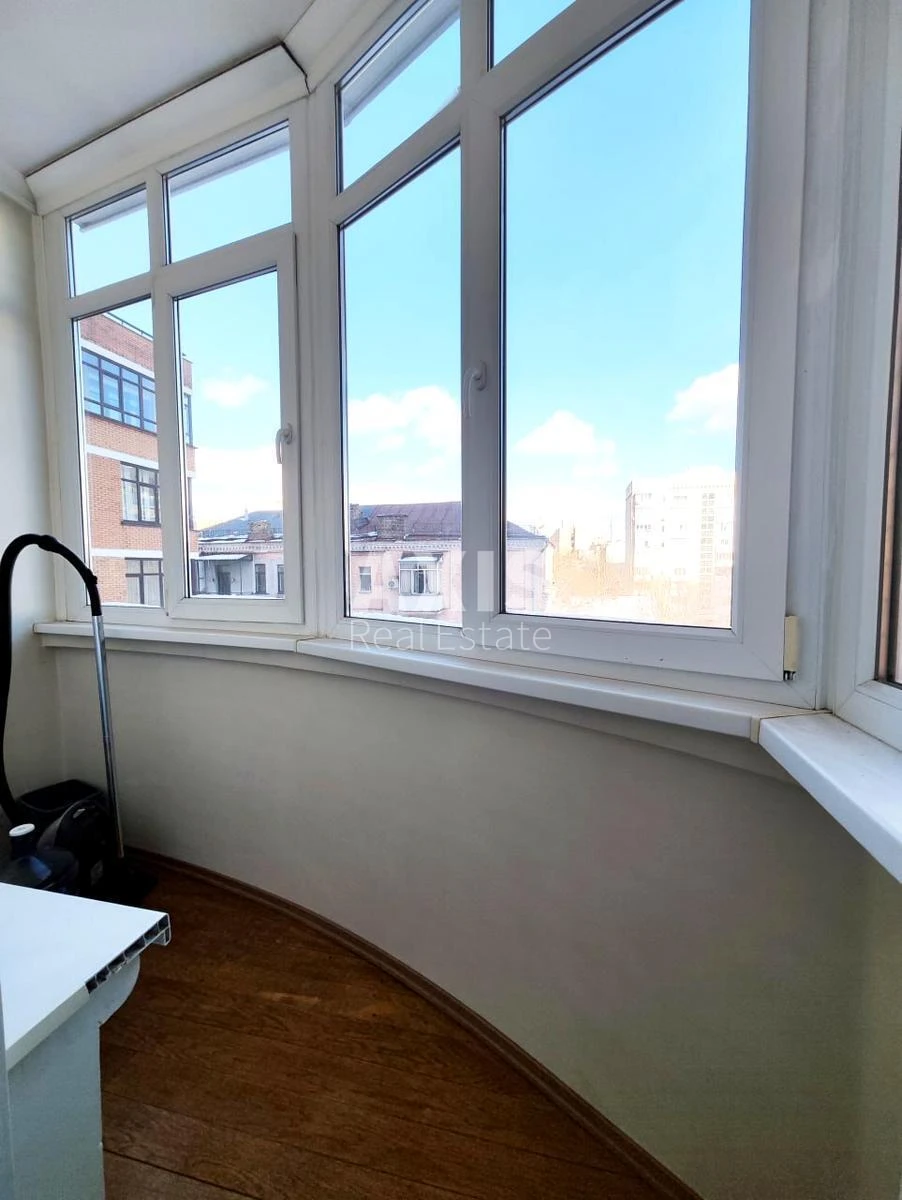 3k apartment vul. Bul'varno-Kudrjavs'ka Eleven A650419