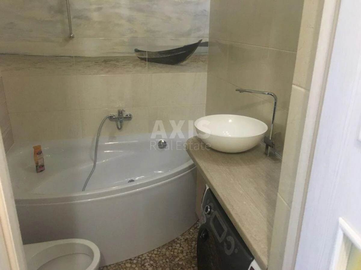 1k apartment vul. Petryc'kogo Anatolija 19661056