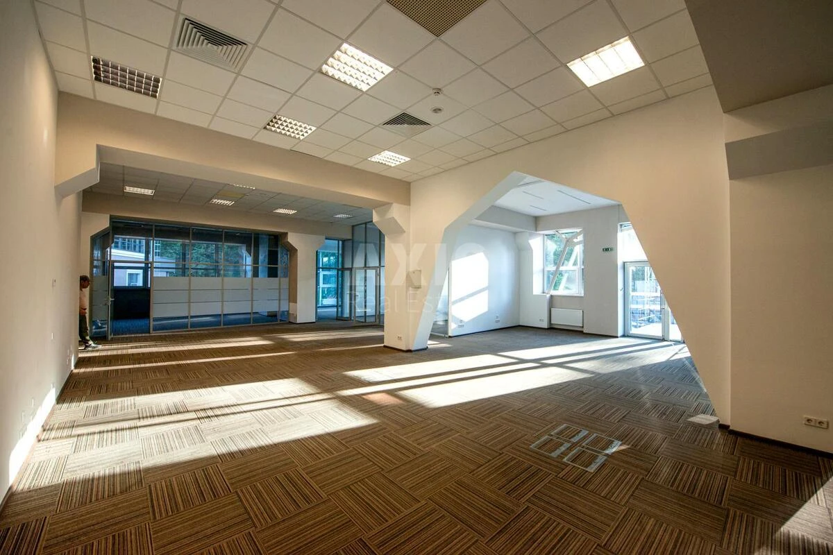 Office prov. Ohots'kyj 7, 598m2678652