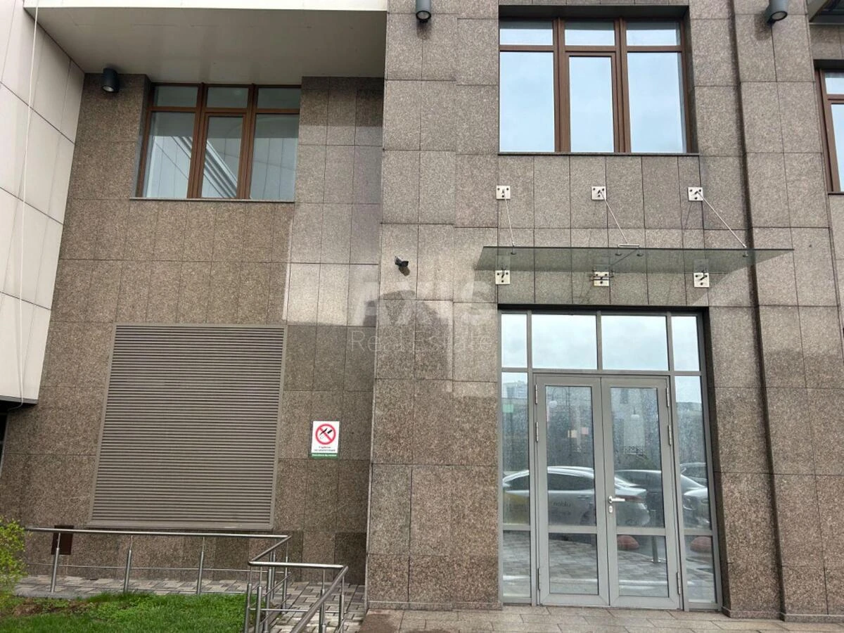 Объект торговли ул. Андрея Верхогляда 7, 84м2667330