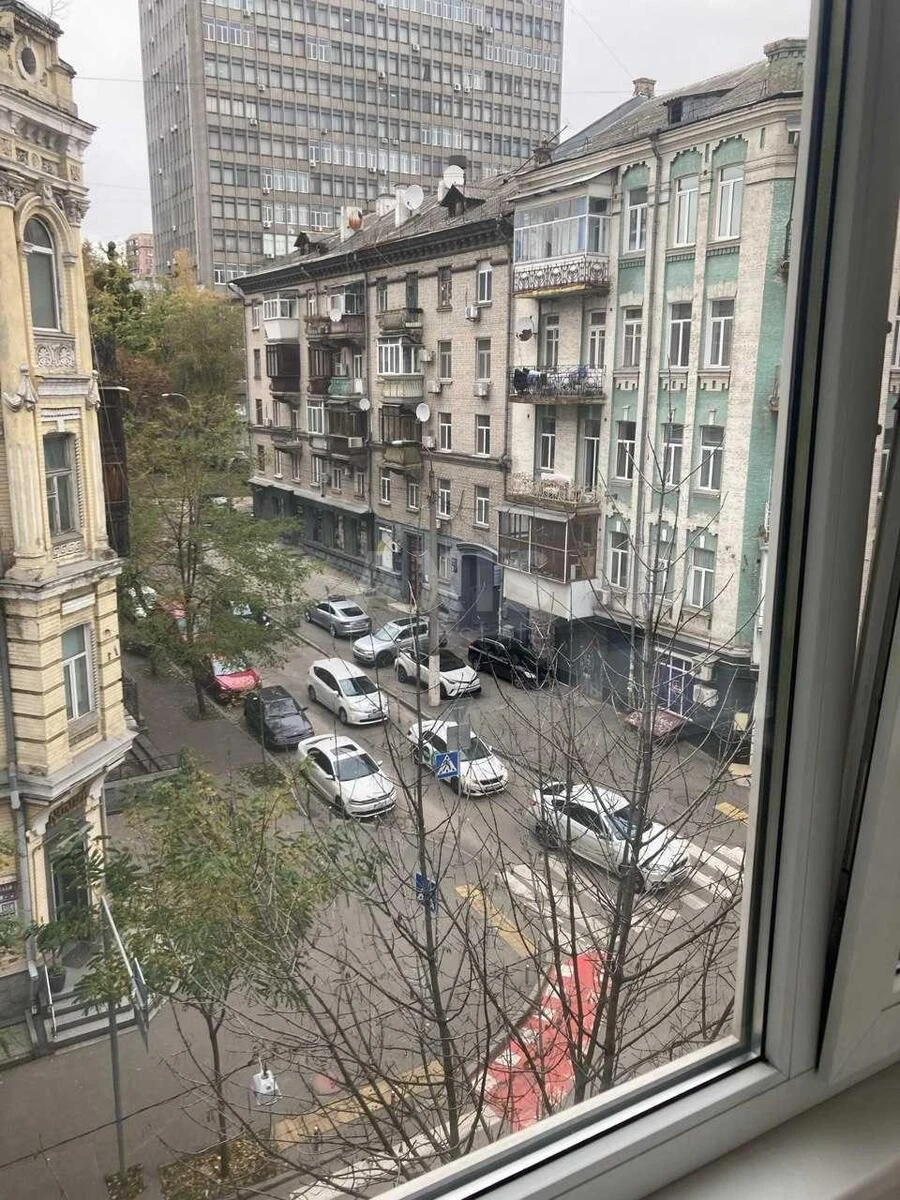 3k apartment vul. Gonchara Olesja 756836215