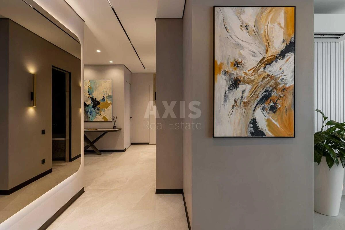 4k apartment vul. Dragomyrova Myhajla 184775118