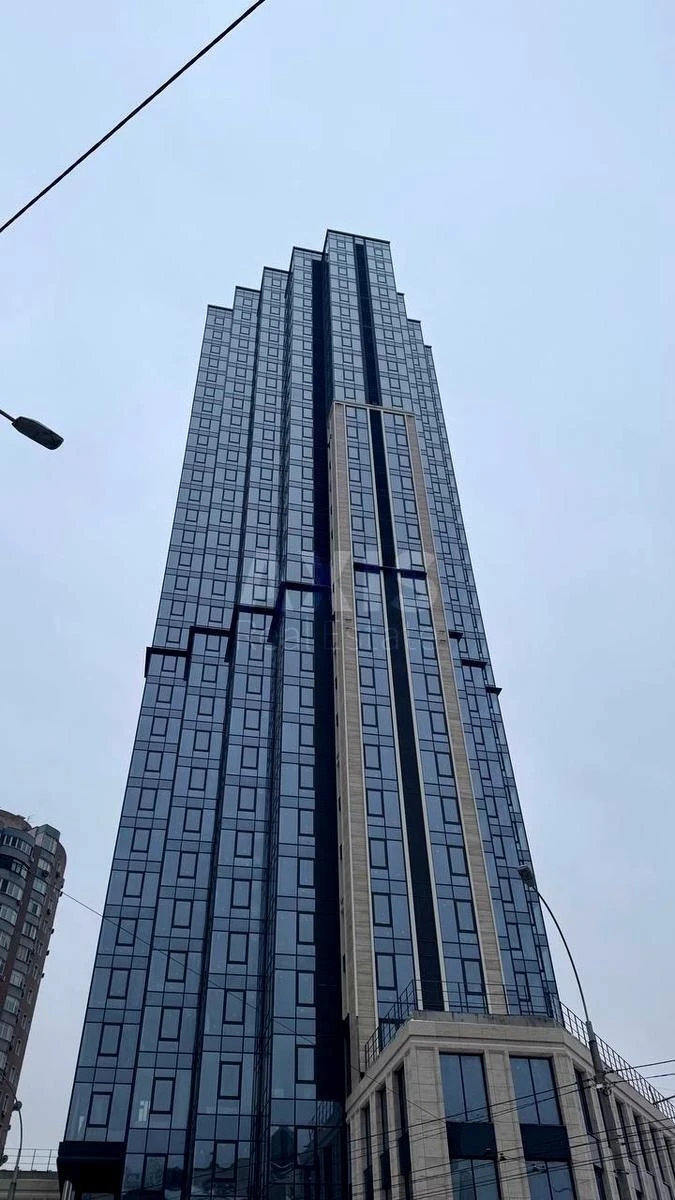 2k apartment vul. Antonovycha 136664735