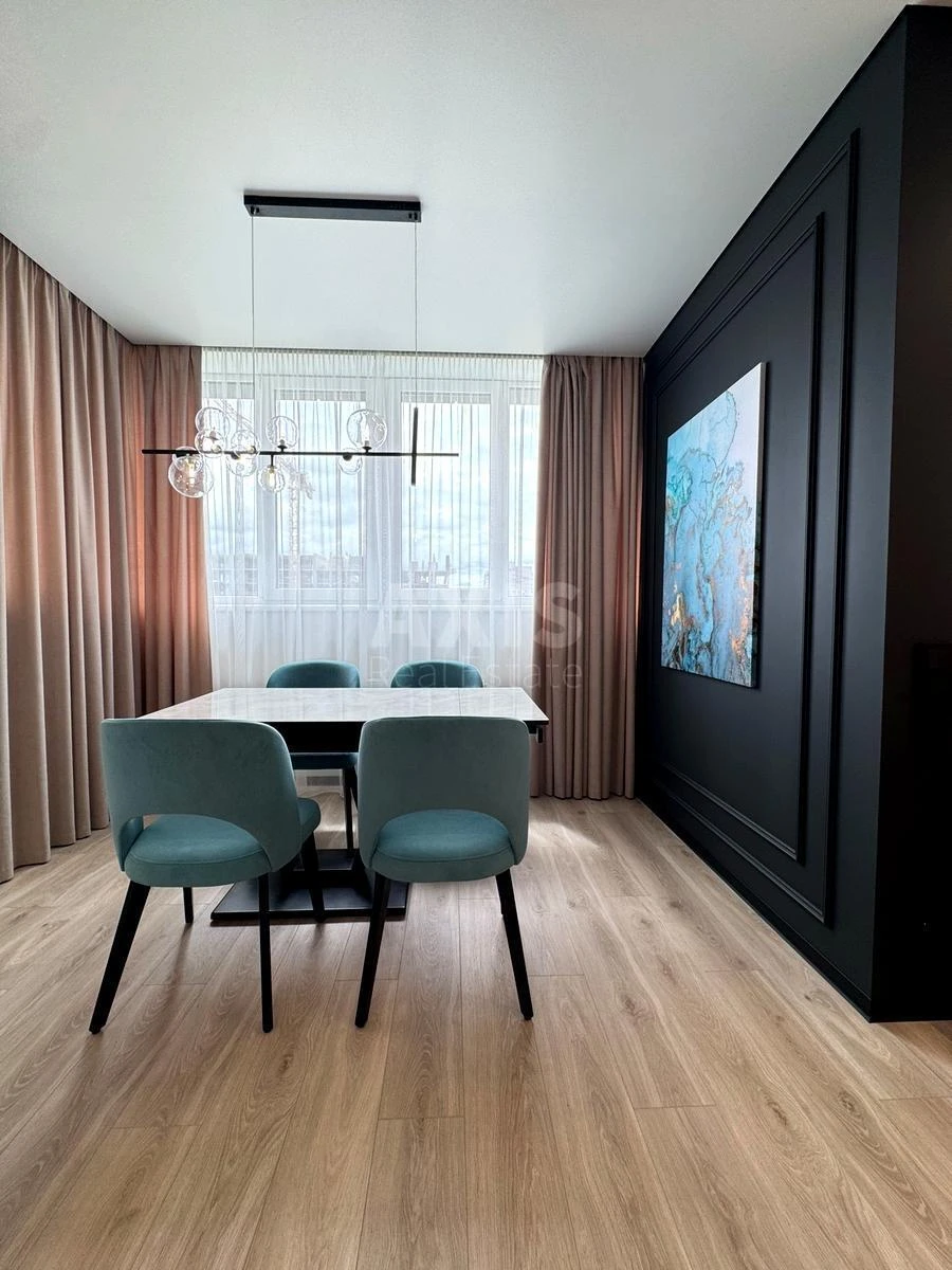 3k apartment vul. L'vivs'ka 156817011