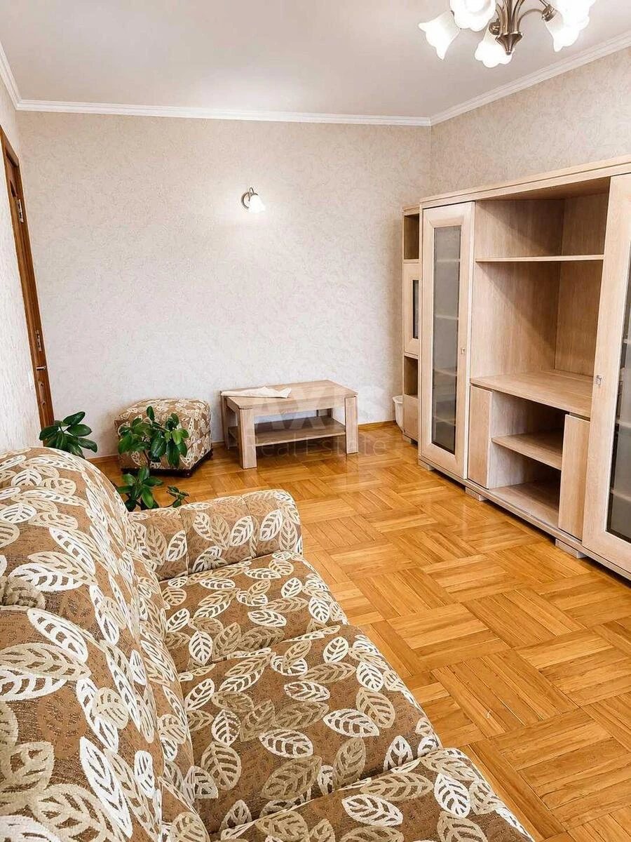 2к квартира пр-т Голосеевский 15А702333