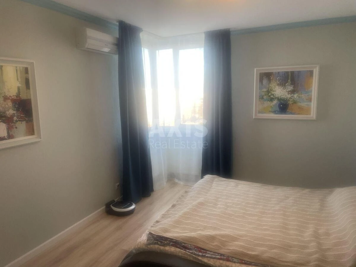 3k apartment vul. Myhajla Maksymovycha 3Г685574