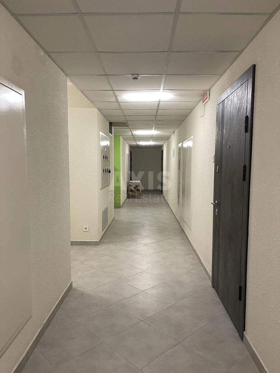 1k apartment pr-t Berestejskij 67629811