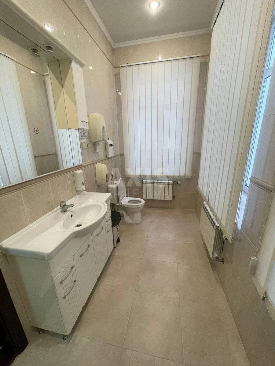 Office prov. Panfilovciv 1, 1500m2670033