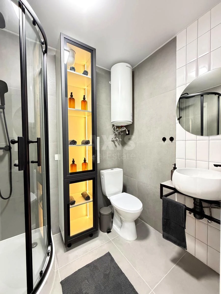 1k apartment pr-t Leonida Kadenyuka 9689424