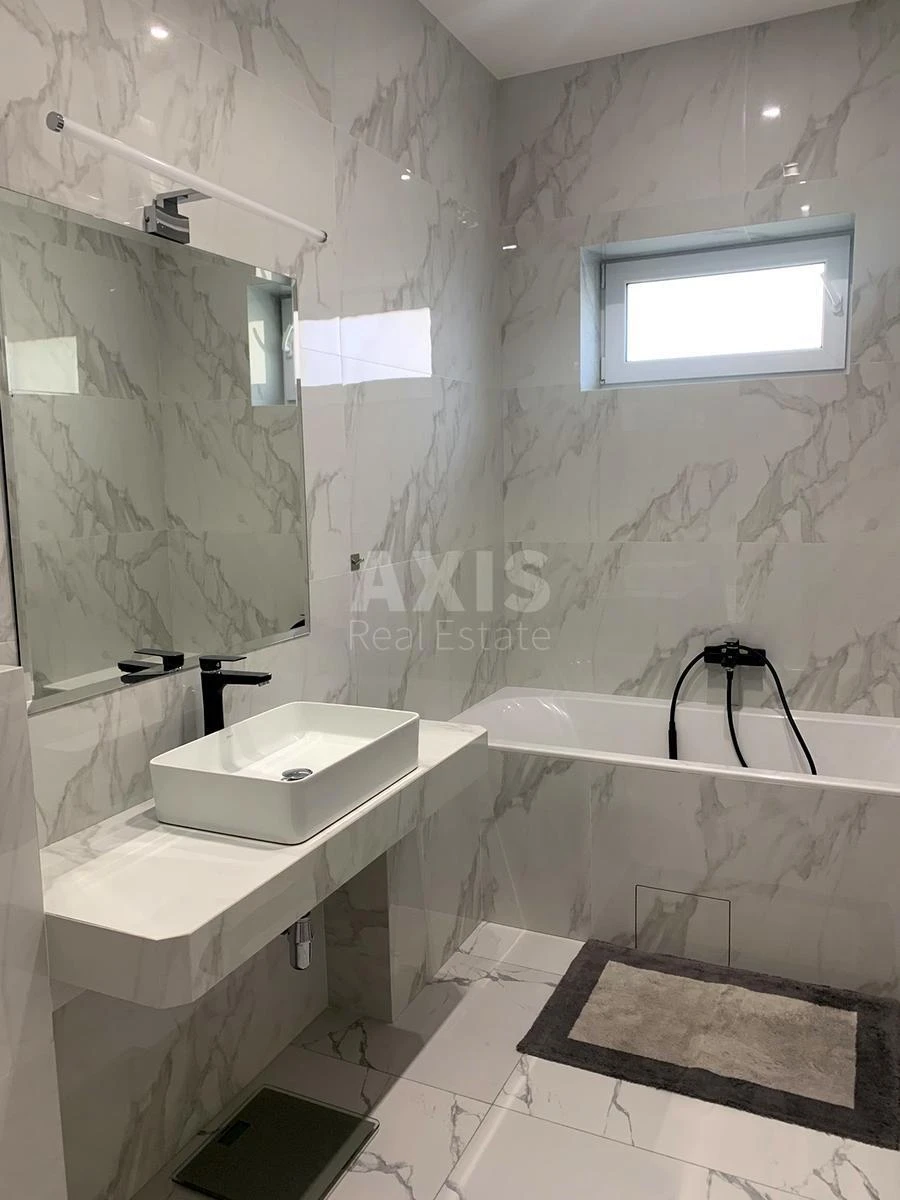 House bul. Mykoly Mikhnovskoho, 300m2, Kyiv city6103912