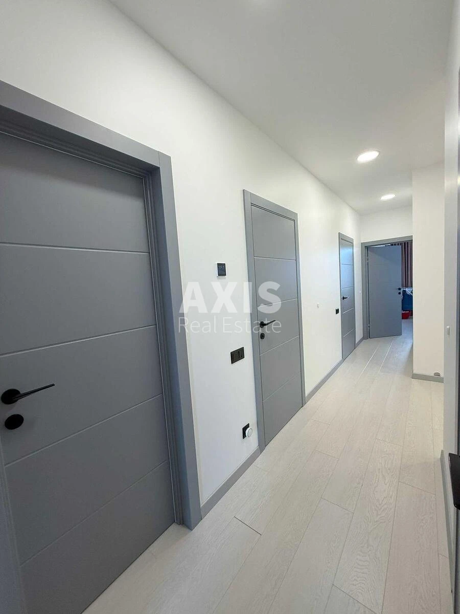 3к квартира ул. Практичная 16618421