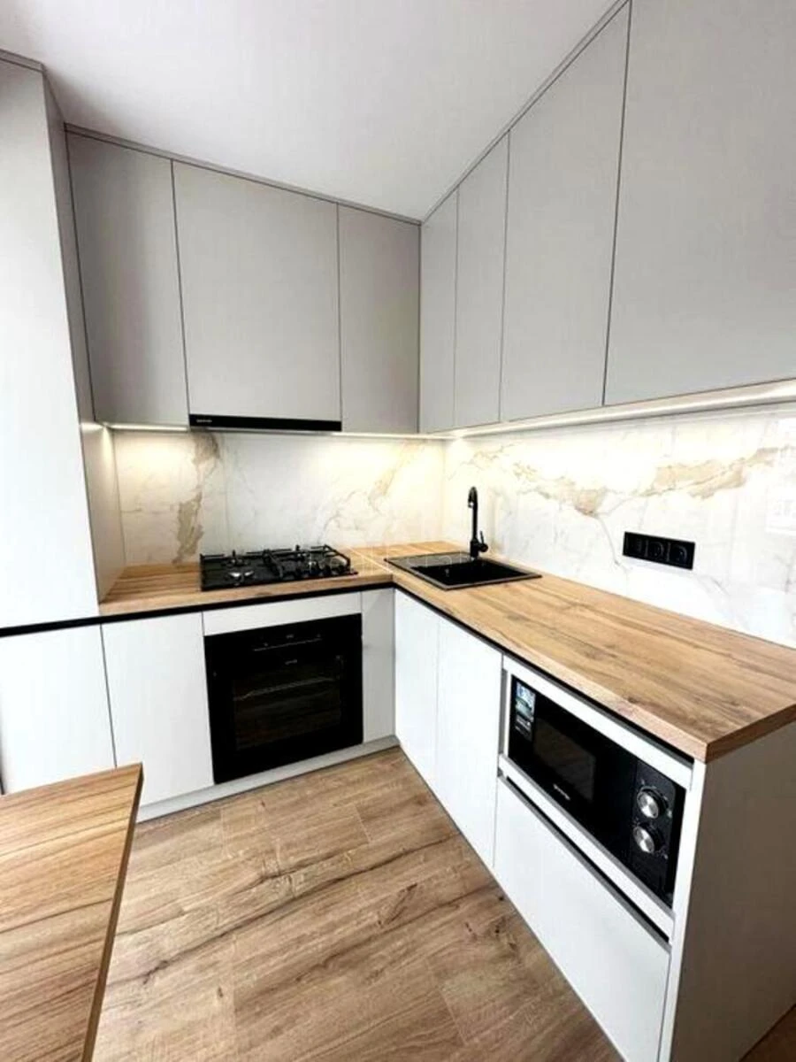 1k apartment pr-t Berestejskij 1966474