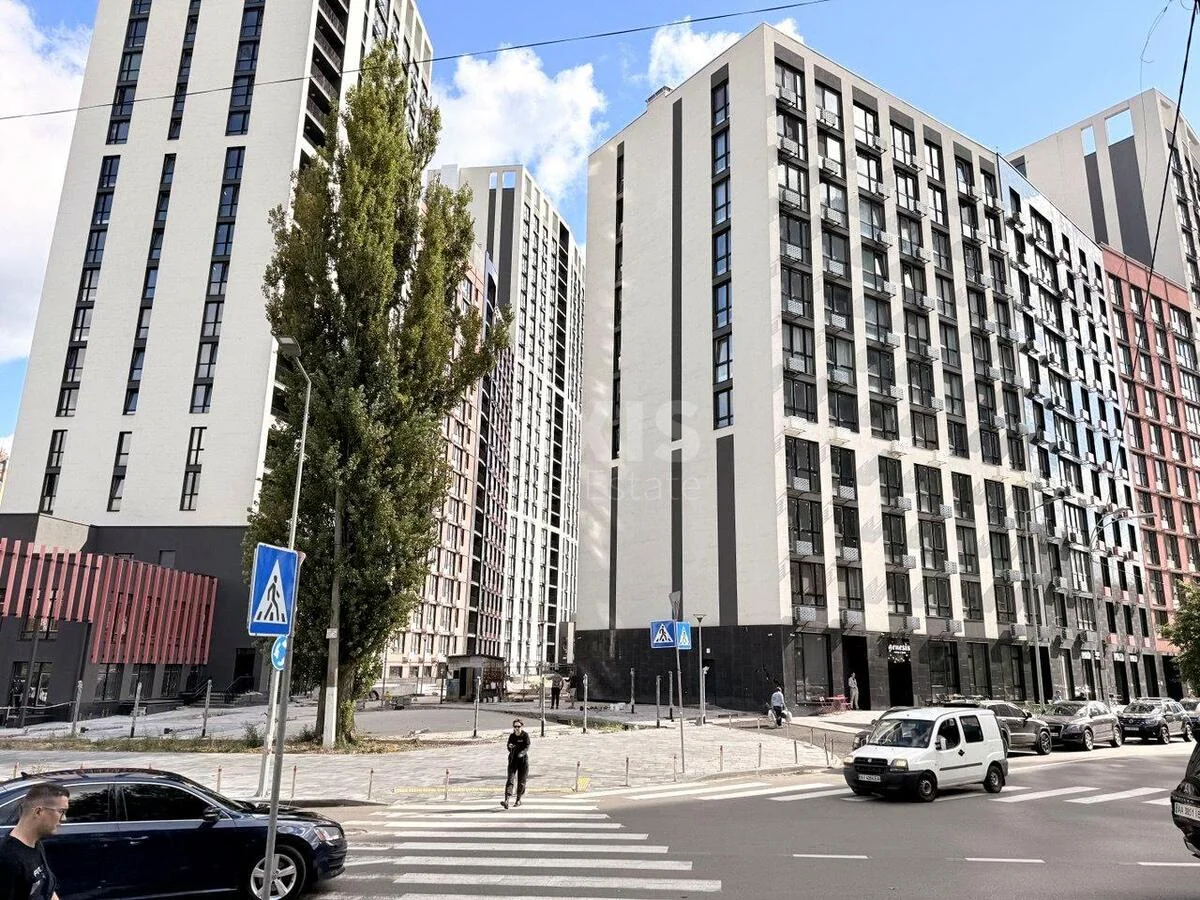 Office vul. Kravchenka Mykoly 24, 217m2