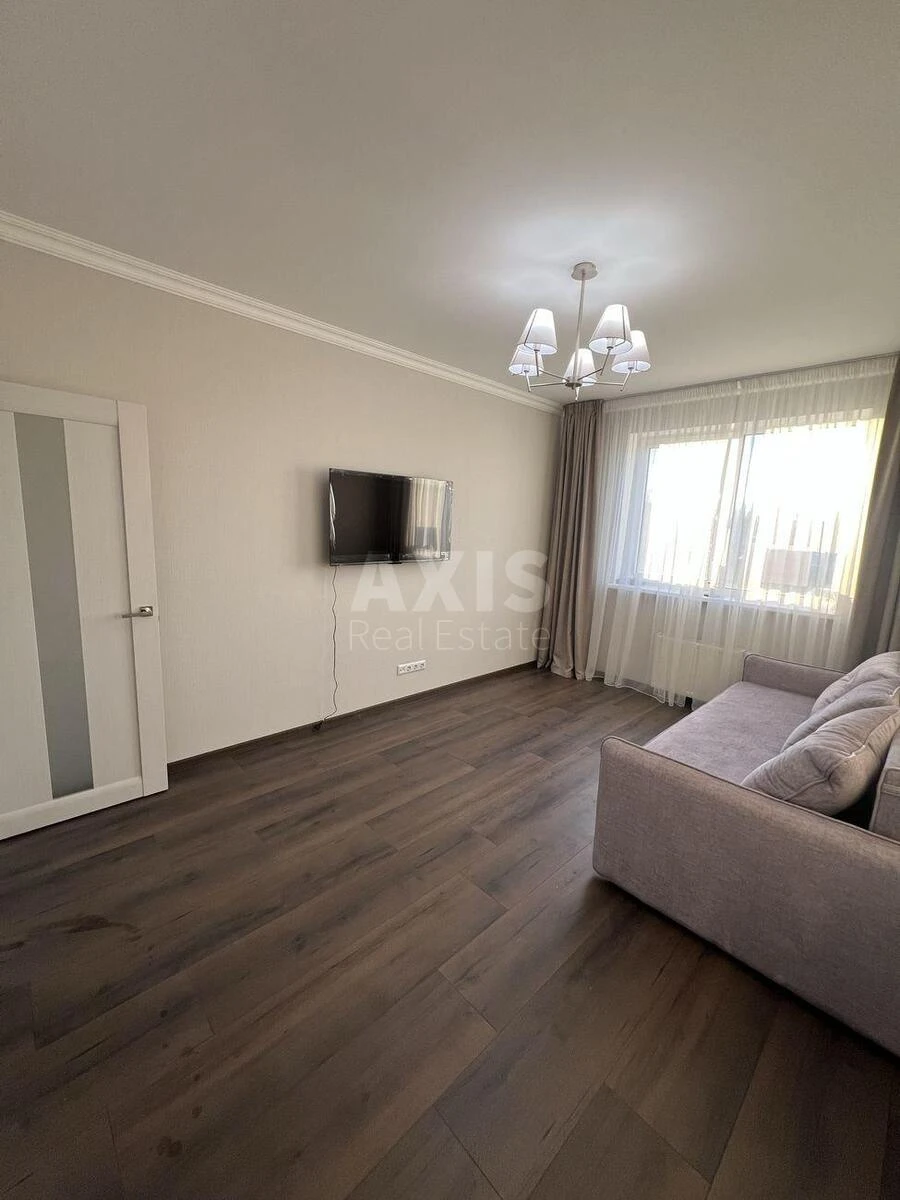 1k apartment vul. Grechka Marshala 10Б665674
