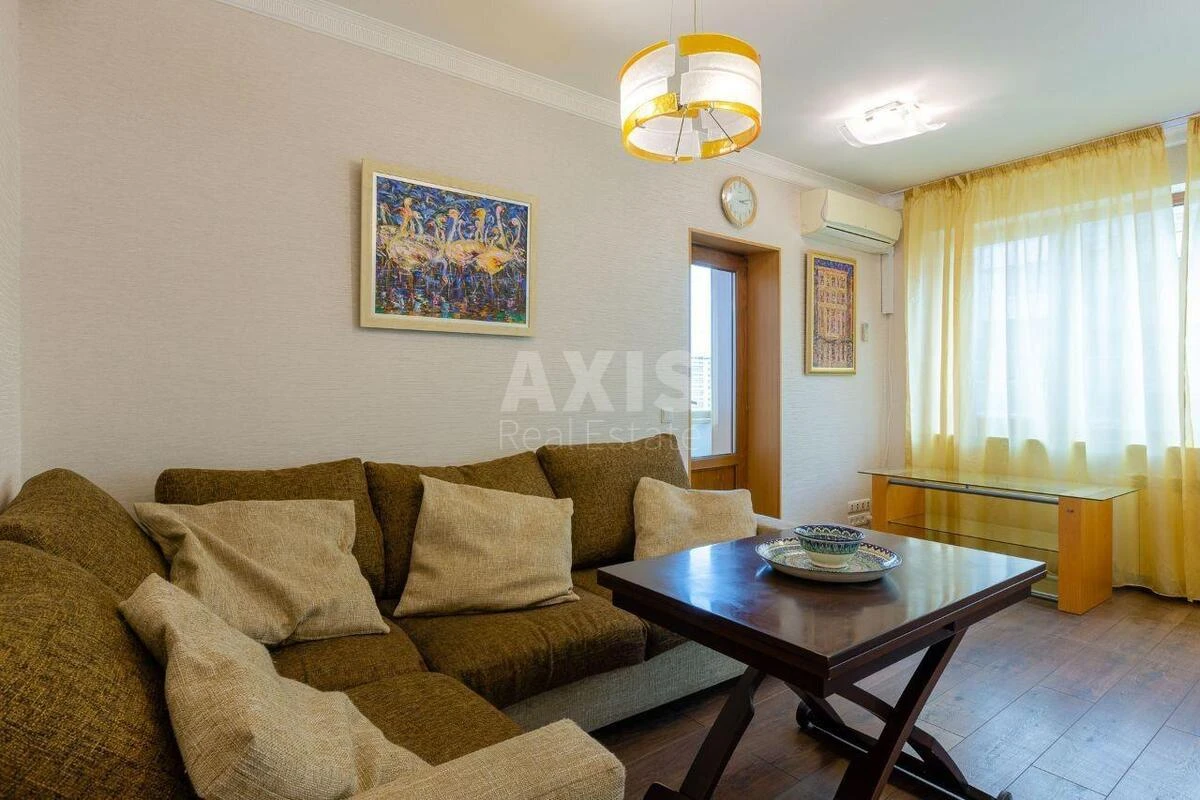3k apartment prov. Gordienka Kostjantyna 2А57907
