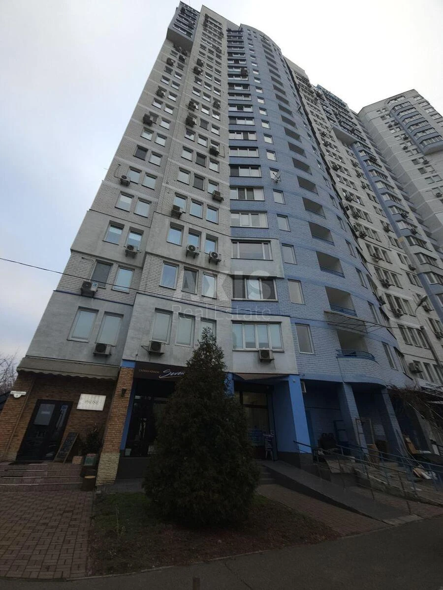 Офис ул. Драгоманова 6А, 65м266794