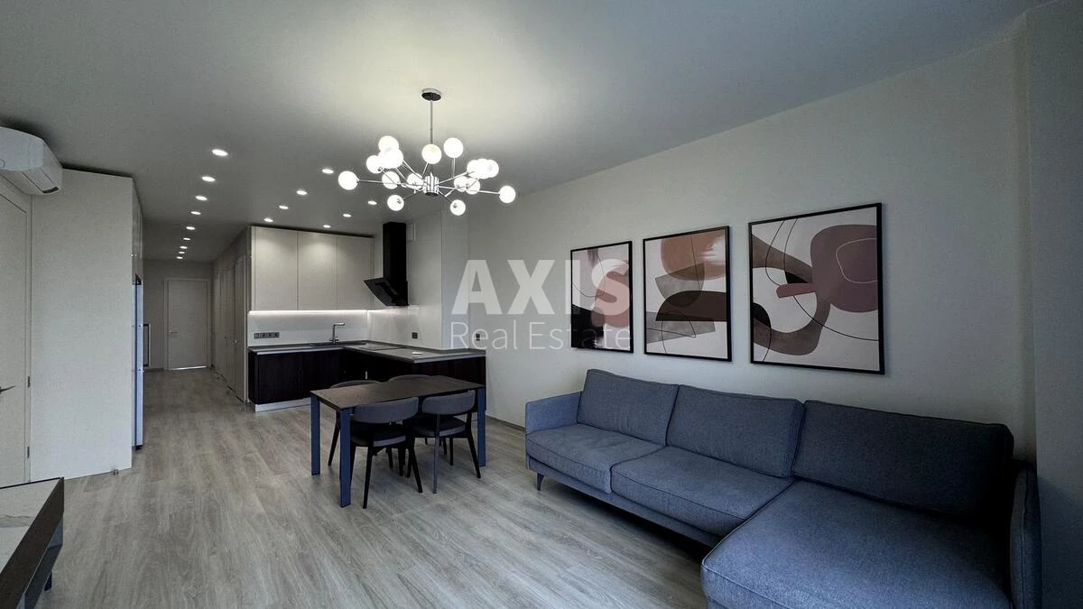 3k apartment vul. Antonovycha 118/96846317