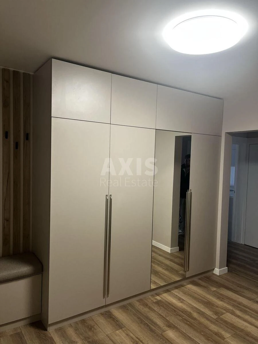 1k apartment prov. Jasynuvats'kyj 11670238