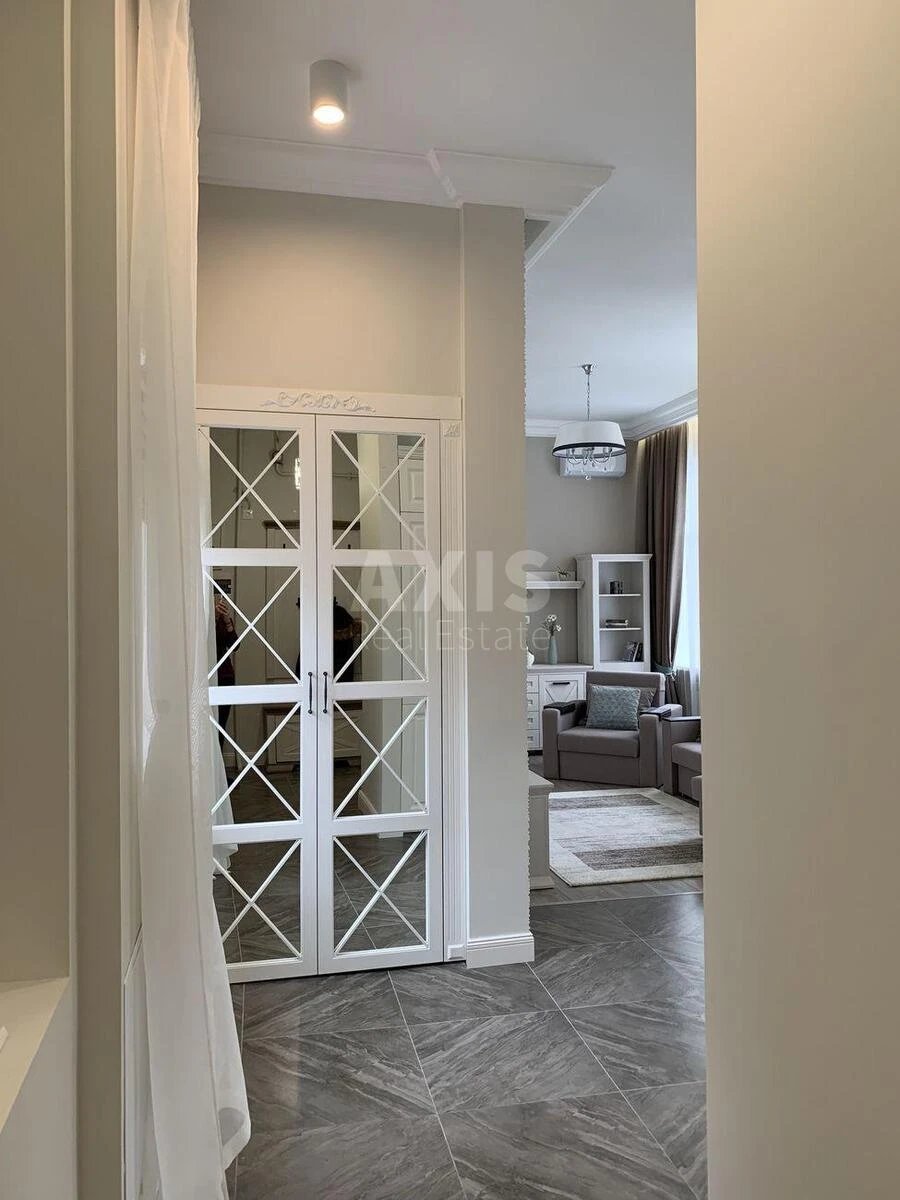 2k apartment vul. Pyrogova 1/35637019